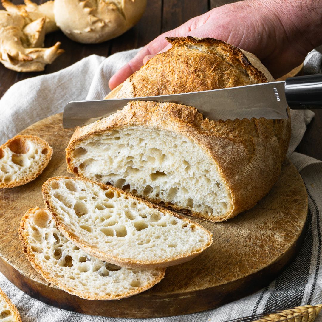 Pane sardo tradizionale cotto a legna a Villaurbana